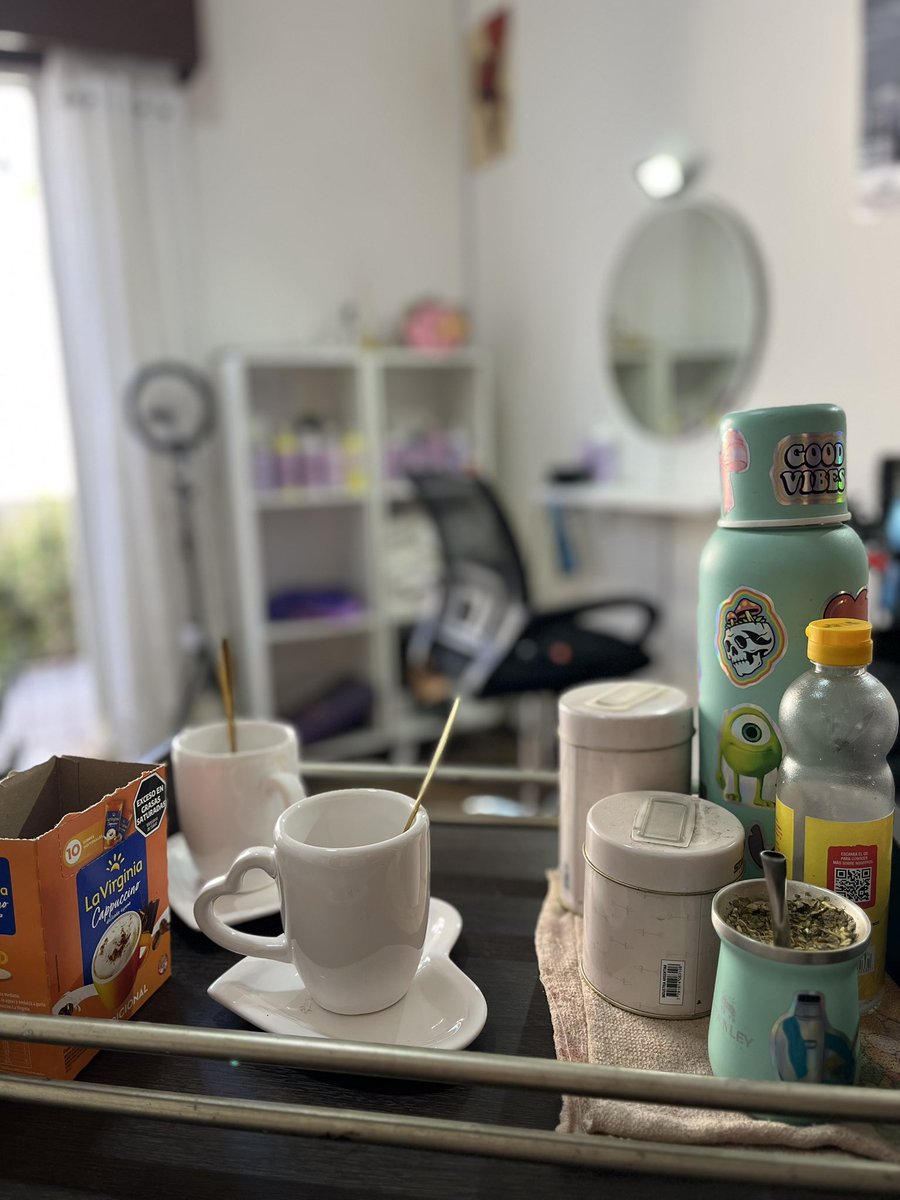 morenasosaa's tweet photo. 📍 Local zona centro
🗓️ De lunes a sábado
🕣 De corrido!! 7:30am a 20:30pm

💈Las espero con muchisimo amor! Insta: https://t.co/RBKOMaDwoB https://t.co/sR86zWnzpR