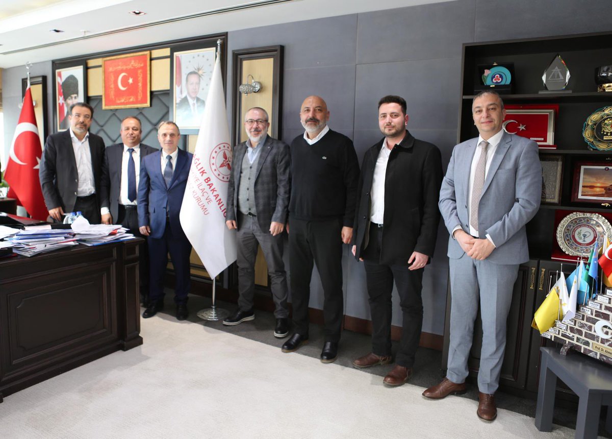 omerbashan06's tweet photo. Sağlık Bakanlığı TİTCK Başkanımız Prof. Dr. Ahmet Ayar’ı makamında ziyaret ettik. Sektörümüz adına verimli ve olumlu bir görüşme gerçekleştirdik. Önümüzdeki süreçte güzel gelişmeler ve sürprizler paylaşmayı umut ediyoruz. https://t.co/HPVBdDTFSb