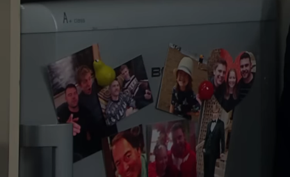 sh3oz__'s tweet photo. OMG THE PHOTOS 😭😭😭😭😭💖💖💖💖 #robron https://t.co/TkB6S90F0c