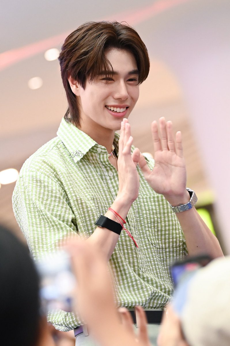 คุณมัมของพุวีน tweet media