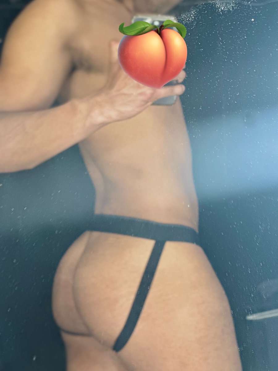 T0_nyxq's tweet photo. Mi 🍑pide vrga a gritos

#rt y te mando regalito al dm 😜🔥

@VATOSTJ @Vatos_MX https://t.co/1k3WU0BGnZ