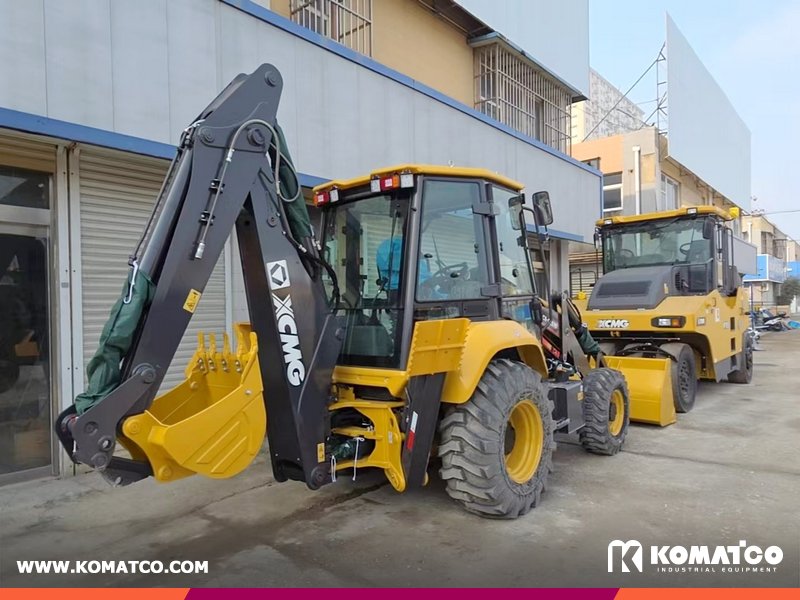 komatco's tweet photo. 🚜 Delivered to Peru 🇵🇪
1 × XCMG XC870K #backhoeloader with 2.5t load capacity, 1.0 m³ bucket, and hydraulic breaker pipeline—built for versatile jobsite performance.
#XCMG #Machinery #XC870K https://t.co/G7tlZAWzvX