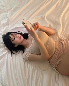 ah_5959's tweet photo. 넷플 추천해죠ㅜㅜㅜㅜㅜㅜ #같이 #누워서 #넷플 #Netflix #추천 https://t.co/KSh3ZQBdsv