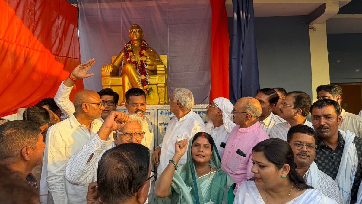 Darshan Singh Choudhary ( मोदी का परिवार ) tweet media