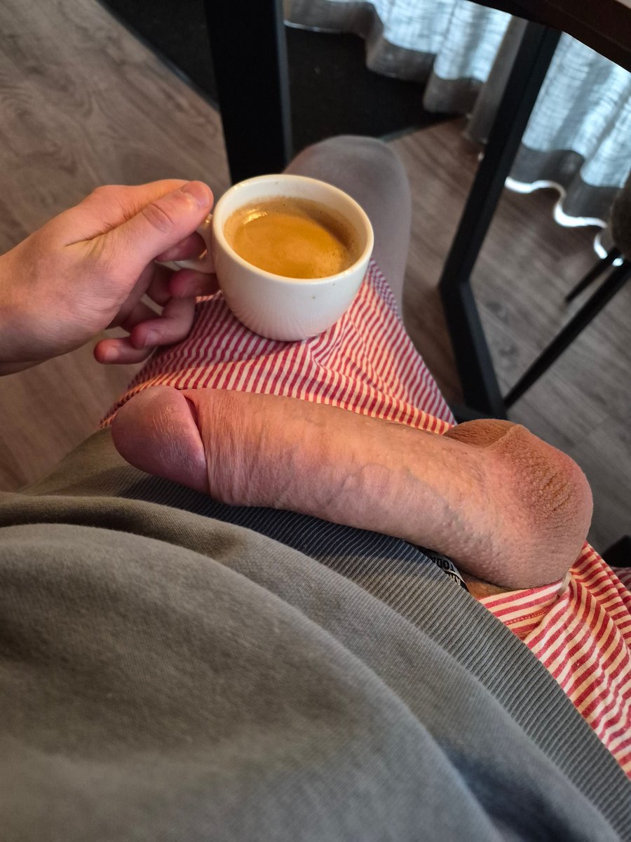 frenkkel69's tweet photo. Good morning, how do you like your coffee in the morning? 😏😉 https://t.co/U80nWXtWxL