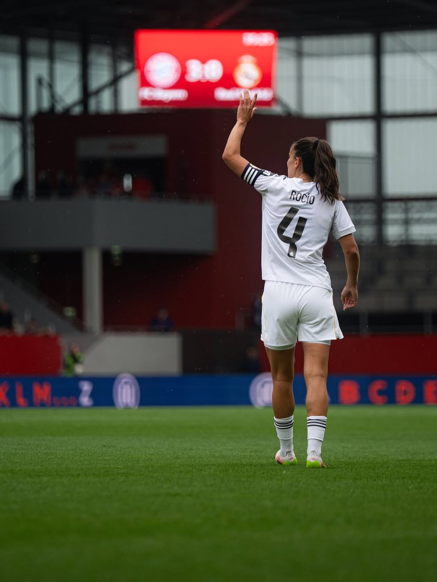 R ! 🌼 tweet media