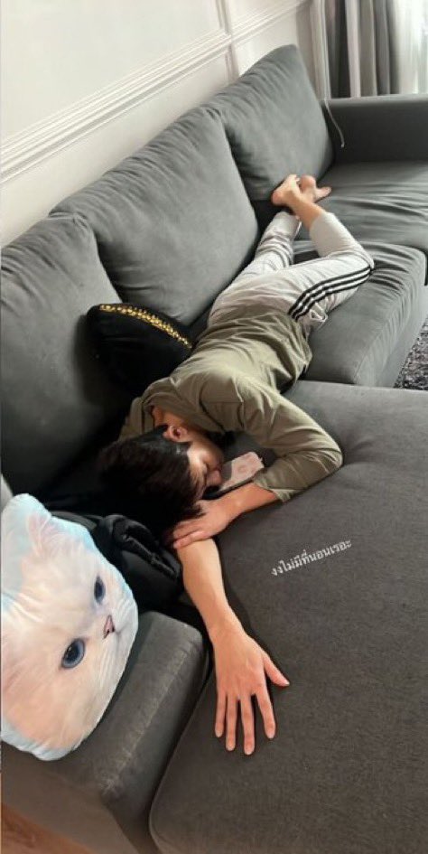 คุณครัวซองต์ของน้องมิกซิวค่ะ | YILOVEY tweet media