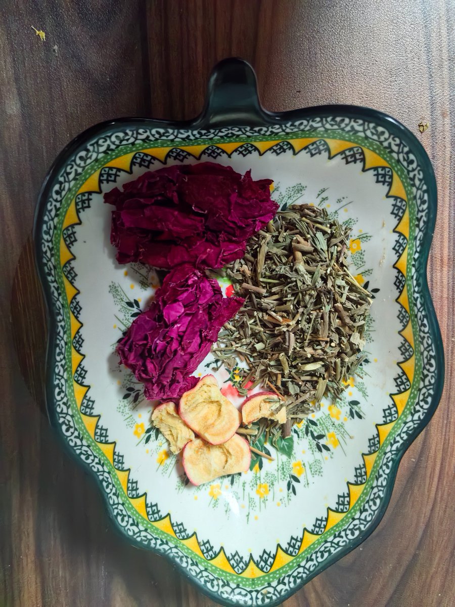 Eti Sharma tweet media