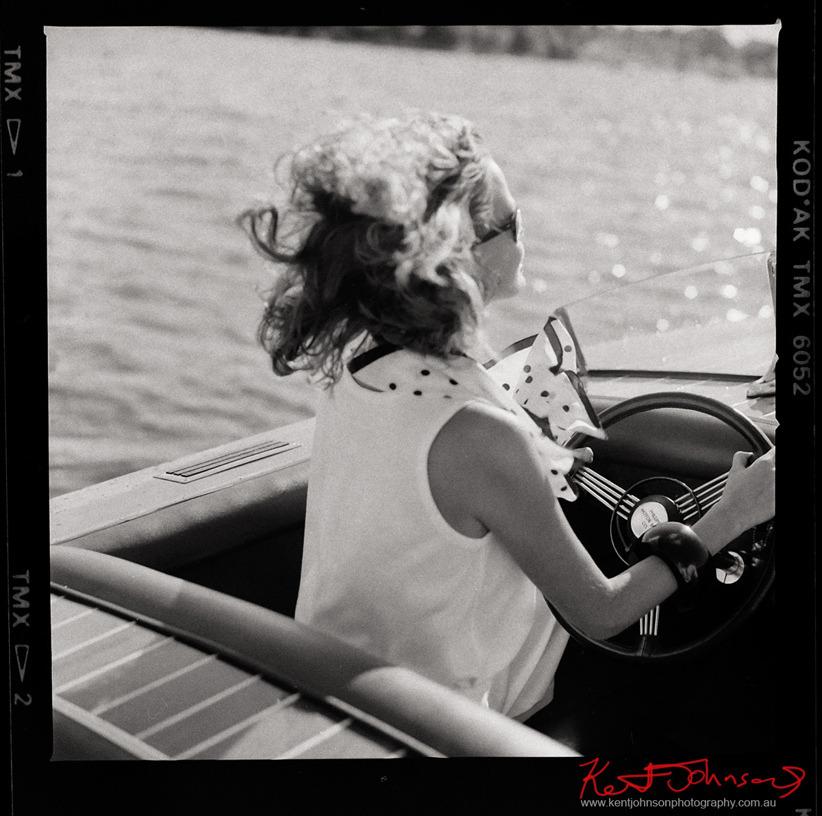 An impossible picture, but why? From the days when the phone was glued to the wall and film, was how Beautiful pictures were made... kentjohnson325603.substack.com/p/photographin…