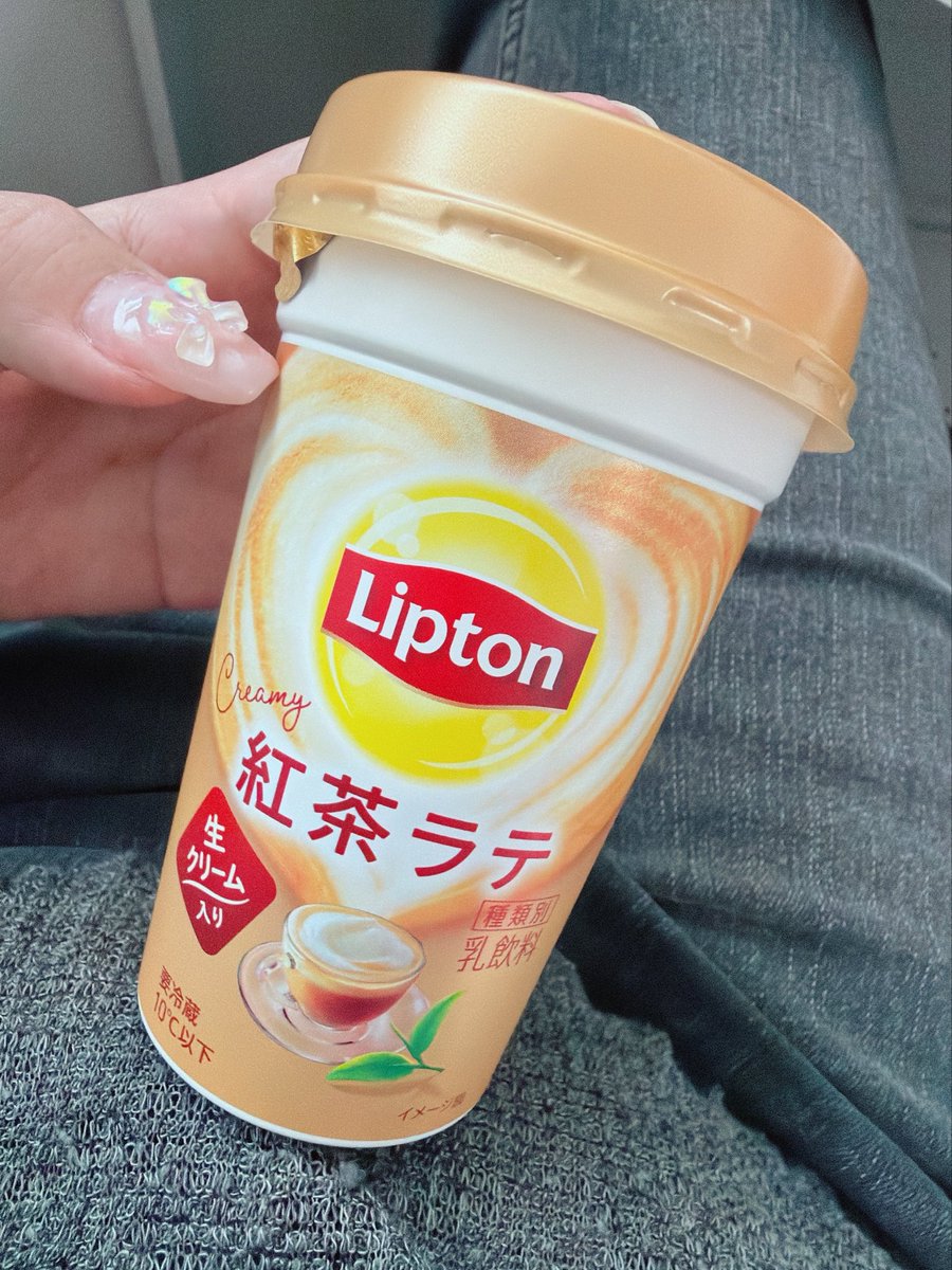 なつぽん tweet media