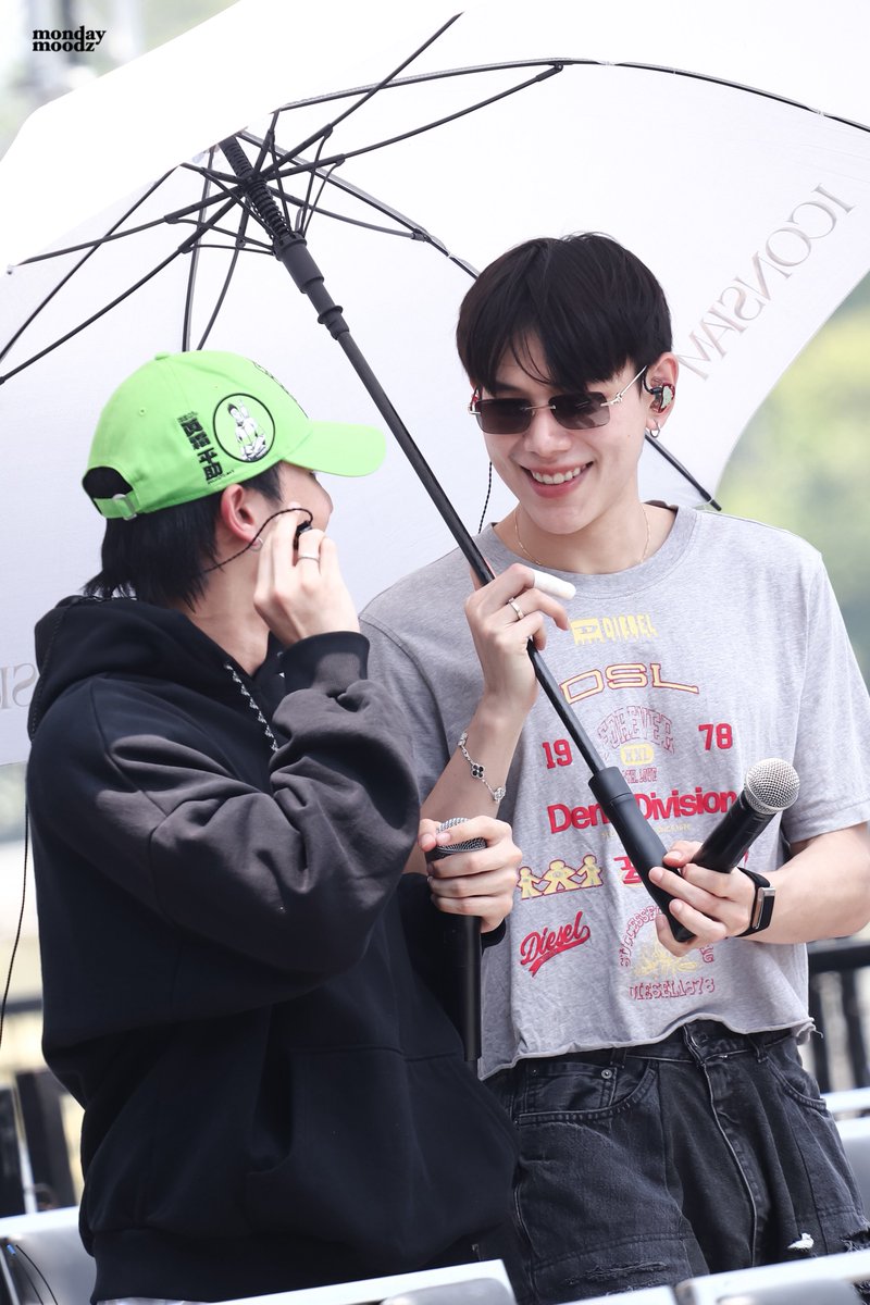 เมเบ้บ tweet media