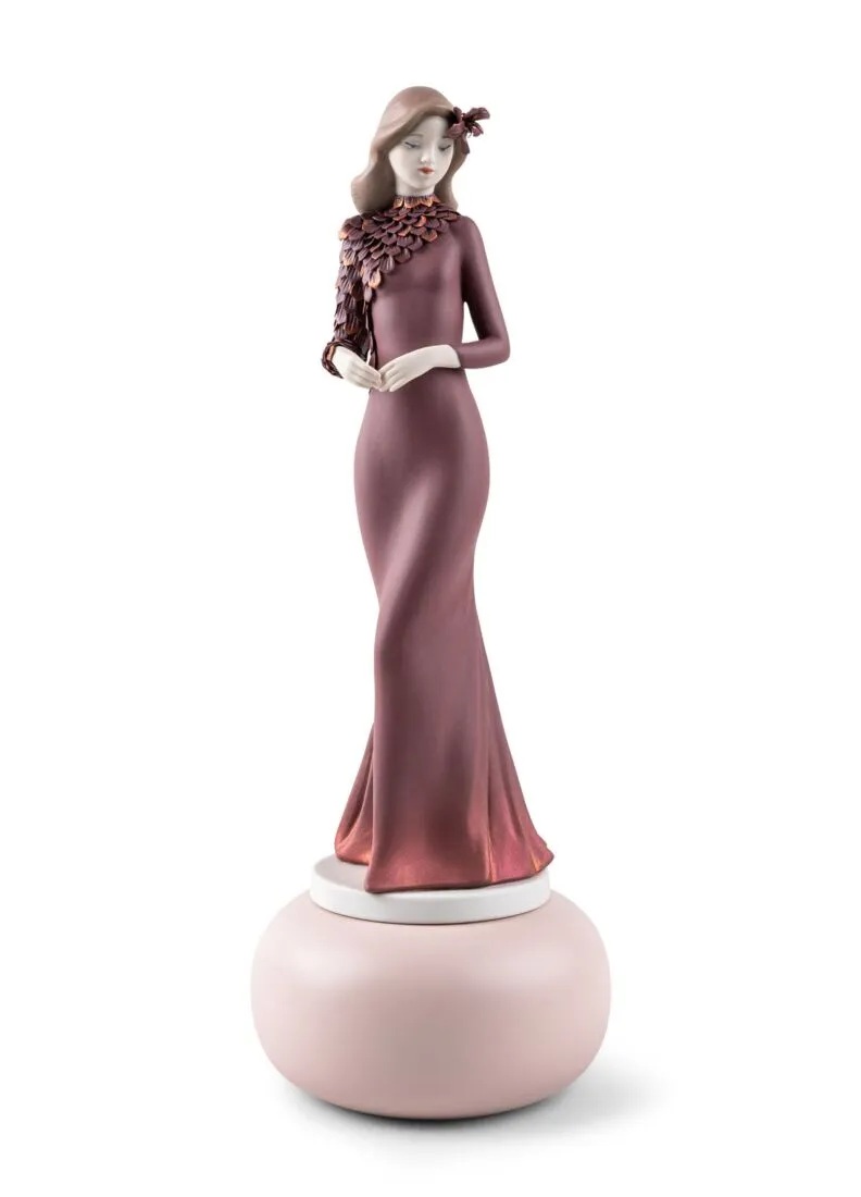 lladrofromspain's tweet image. #Lladro 01009698 #Timeless #style
lladrofromspain.com/01tistl.html

Height (in) 14.961
Width (in) 5.512
Length (in) 5.512
Porcelain Type Matte and metallic luster
LE 300

#elegant #lady #fashion #dress #beauty #handmade #sculpture #figurine #porcelain #handcrafted #art #artwork #decoratio