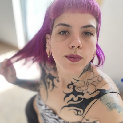 Foxylady__666's tweet photo. #NuevaFotoDePerfil https://t.co/E6sRyfk9cr