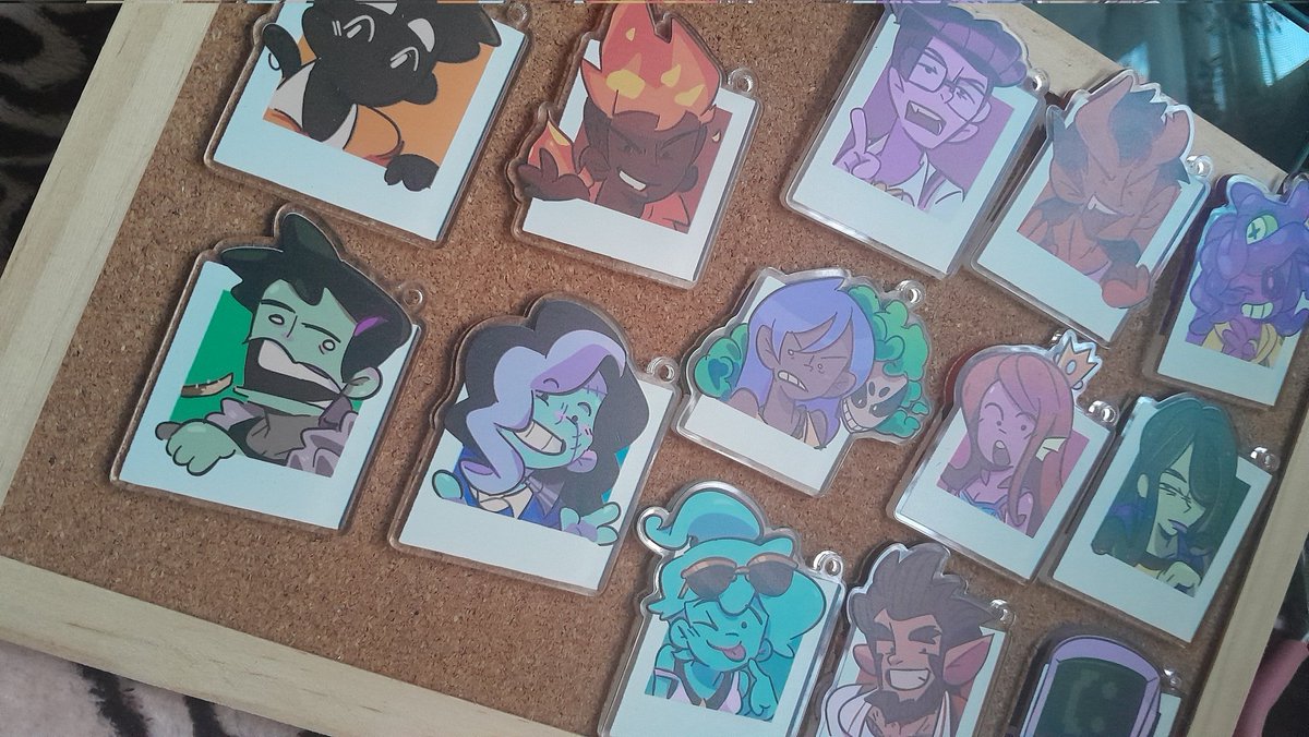 Van | CF22 N-19AB 🦆 tweet media