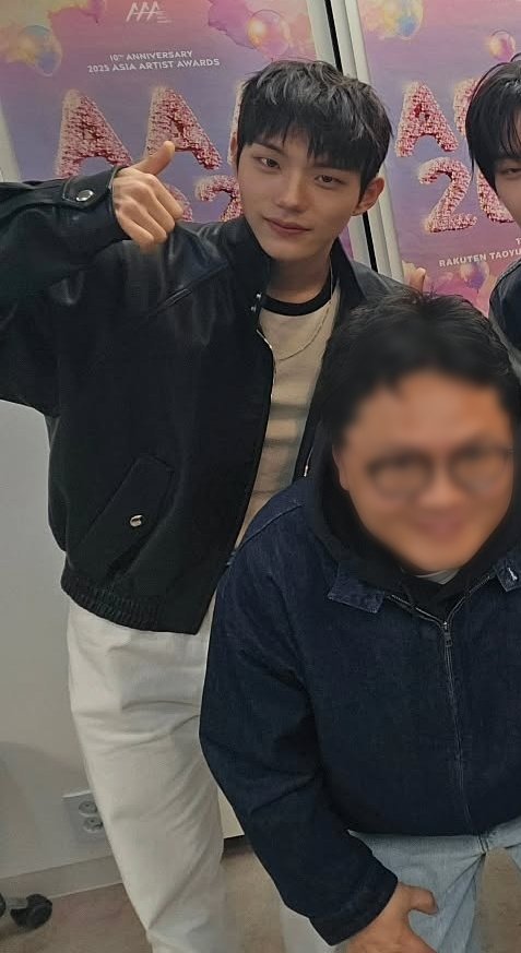 팔붕이 tweet media