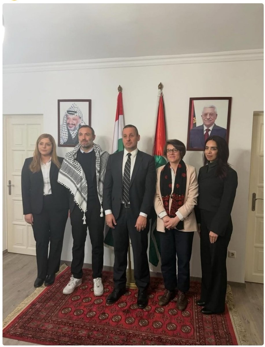 🎗loredane🎗 tweet media