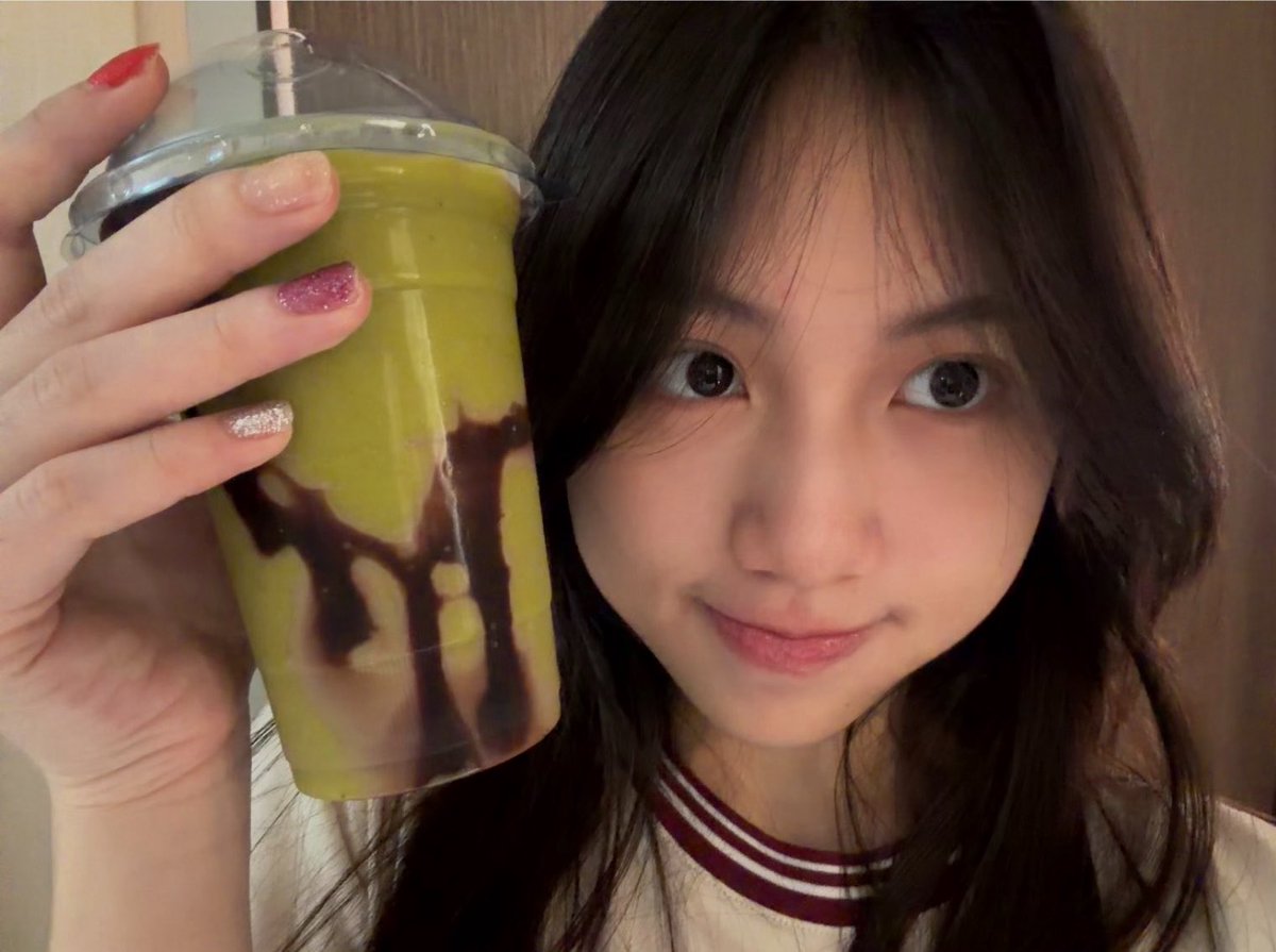 michelle alexandra tweet media