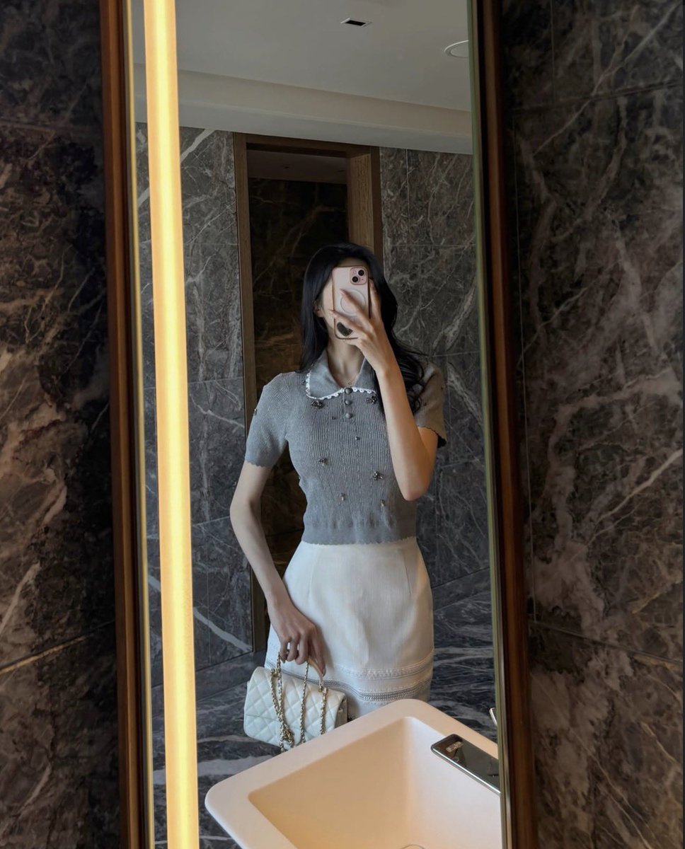 Ning Hạ 🐰 tweet media