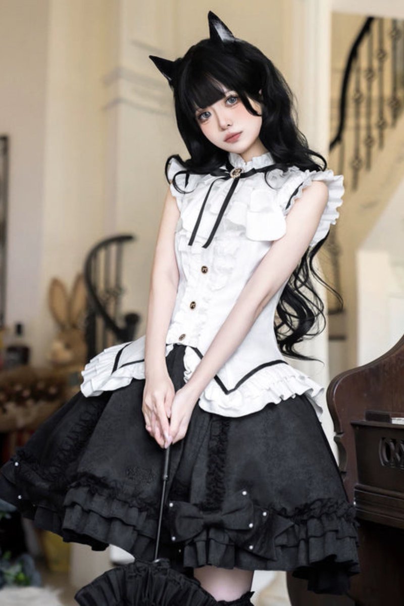 LilyBlack tweet media