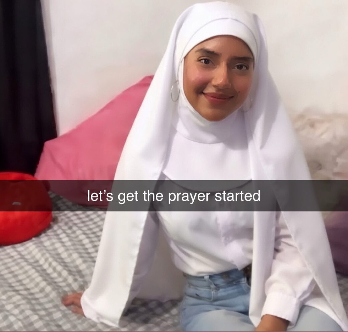 Wrapped in grace and a little bit of charm

Thread