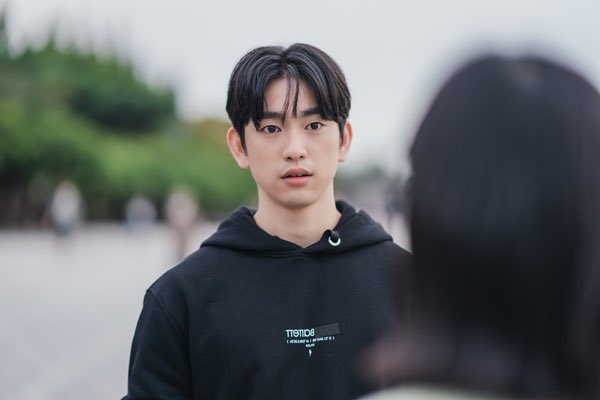 Rapunzel :ราพันเซลกับอะไรก็ไม่รู้ tweet media