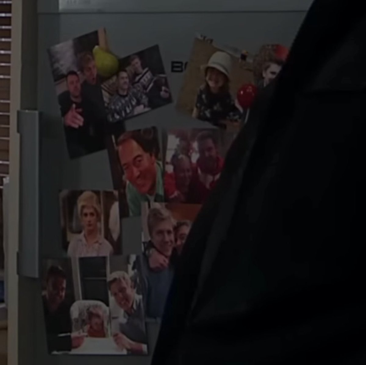 cossalltheway's tweet image. The pictures they chose for the fridge… this was so Robert’s doing. #robron