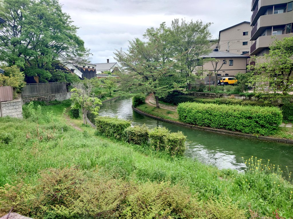memegu0424's tweet image. どんより空で雨が降ってきたおけいはんからの車窓
大雨だけどヲ友ちゃんと
ランチしてカフェして帰り道やはりヲ友ちゃんと話して心も軽ろやかになる
今から帰ります
いつもありがとうね🩷
耳には #Diamond ♬.*ﾟ
良い歌やね
応援歌だな♬.*ﾟ