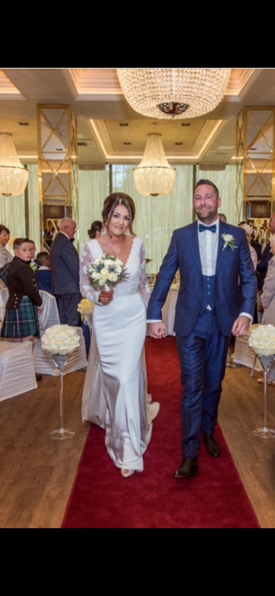 Fred_MerCurry's tweet photo. 9 years married to this belter @dominiquemcd love ya 💚 https://t.co/B8RREh7C8W