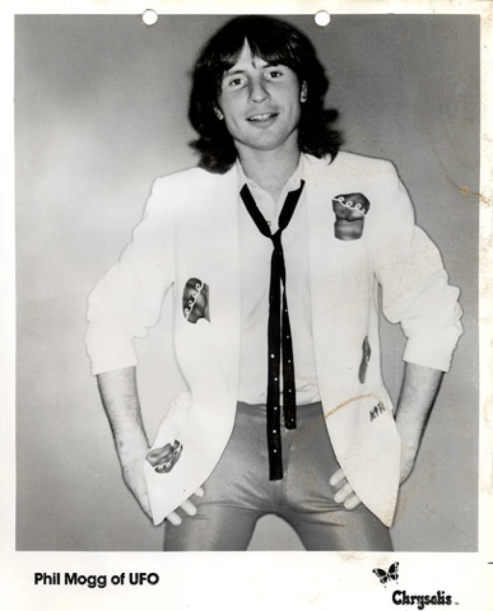 nottco's tweet image. Happy  78th birthday to Phil Mogg born today 15th April 1948 .

"I don't think we ever thought of ourselves as rock stars"

#photooftheday #RockArt #UFO