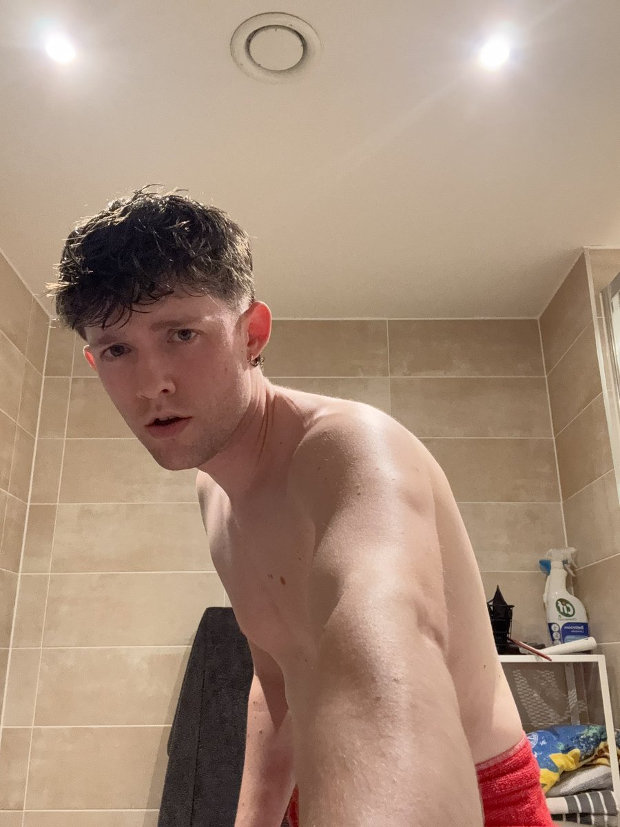 glen🍄 tweet media