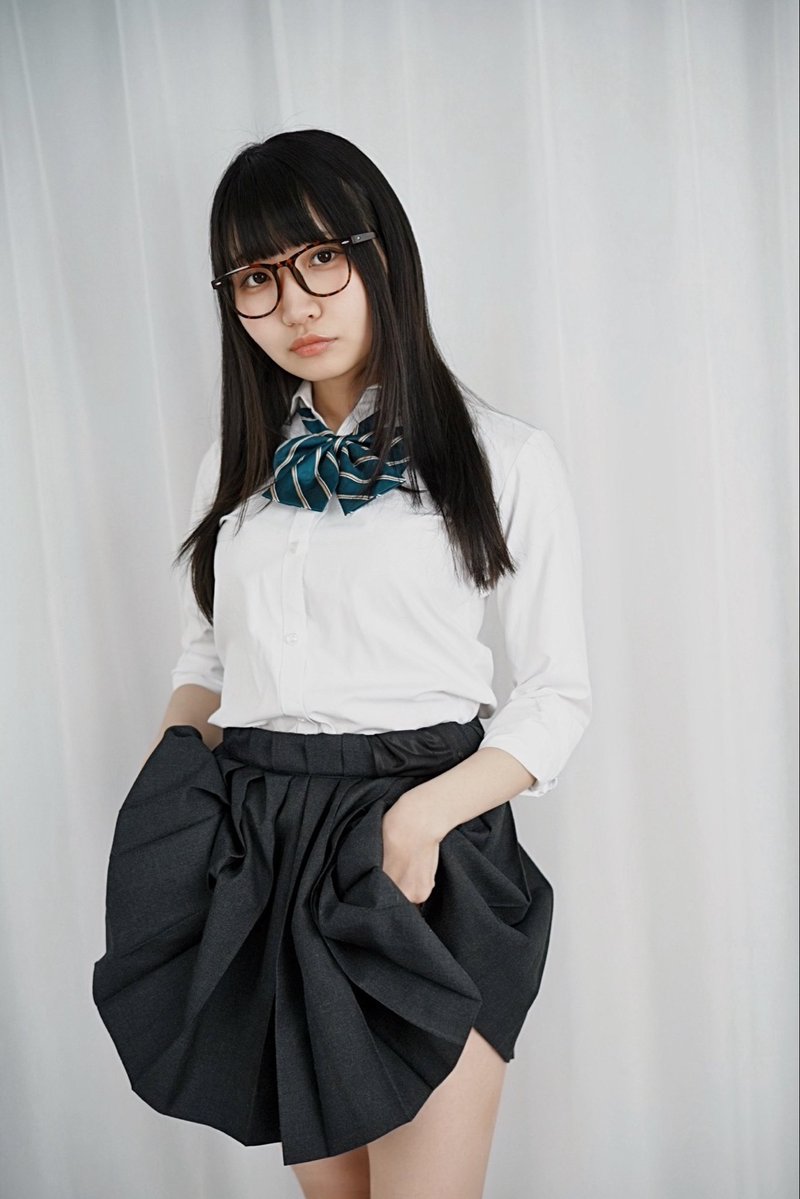 kuuga0277's tweet image. 隣の席のみなみちゃんのこれがこう💁‍♀️

海乃みなみさん@minami_taya 
#海乃みなみ