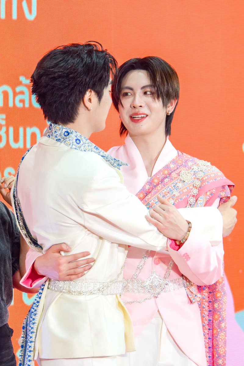 𝐾𝑎𝑡𝑎𝑖𝑎𝑝◡̈ tweet media