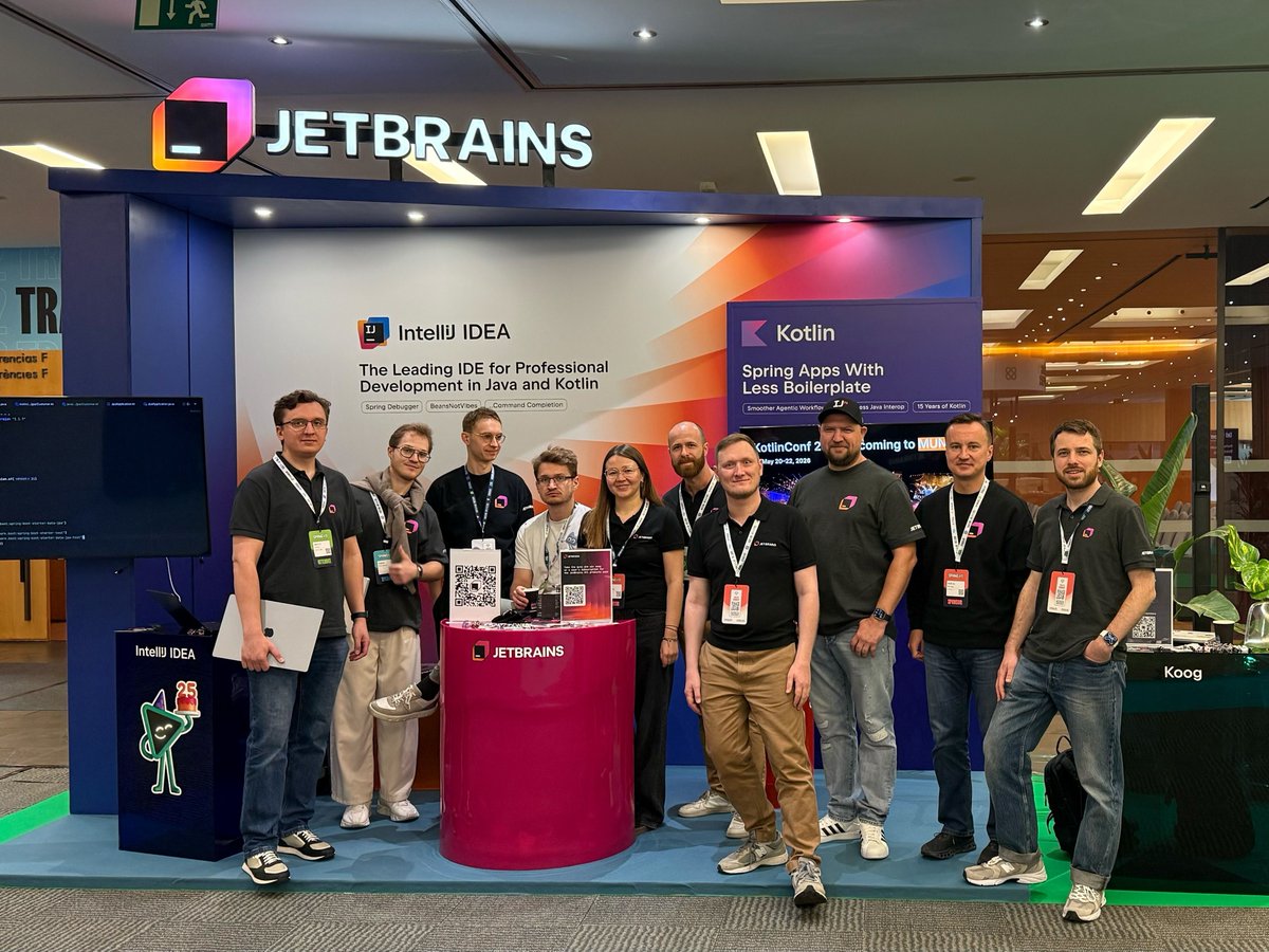 intellijidea's tweet photo. Another busy day at @spring_io!
Stop by the JetBrains booth to meet our team and hear what’s coming in IntelliJ IDEA.
🎤 Don’t miss today’s talk by @antonarhipov – DB-first Meets Code-first: Persistence Workflows in IntelliJ IDEA
🕘 9:00 am https://t.co/bO2wy4Nwj7