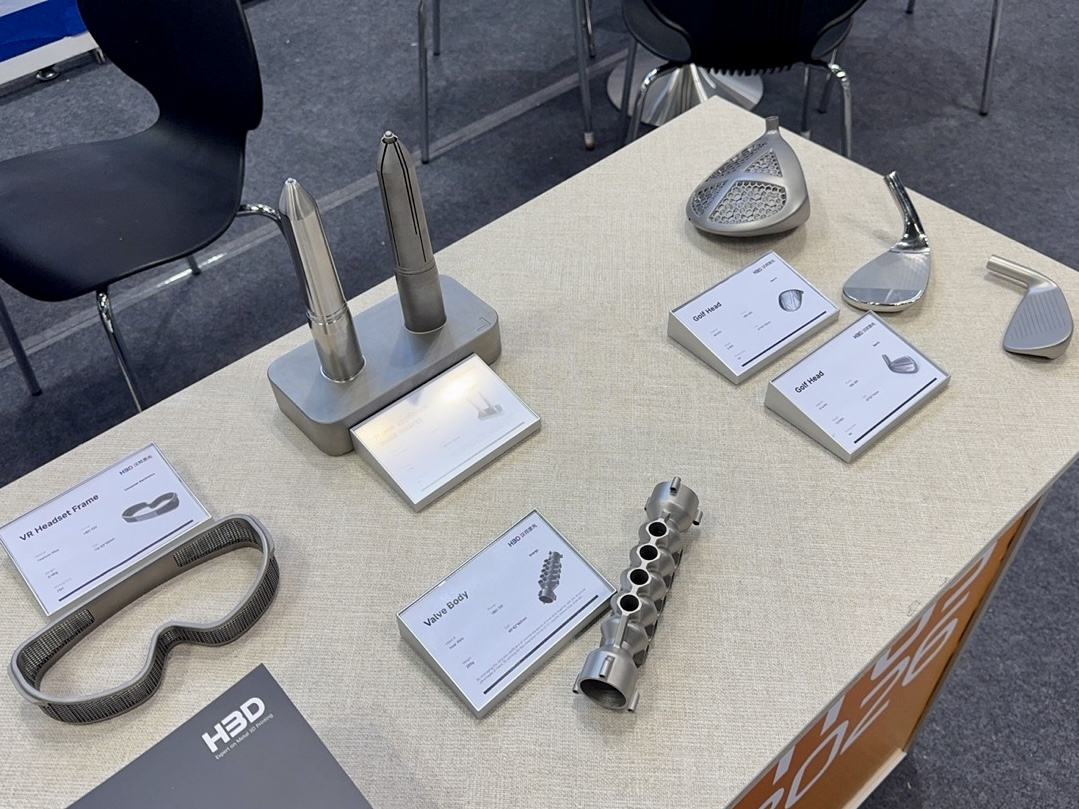 HBDAdditive2015's tweet photo. Day 3 at #SIMTOS2026 is underway. Visit HBD at Booth 07E805 to explore metal AM solutions for copper alloy applications, automotive, and mold &amp; die. Discover how we’re enabling more efficient, high-performance manufacturing. 🔧 https://t.co/XSGS4zC0kF