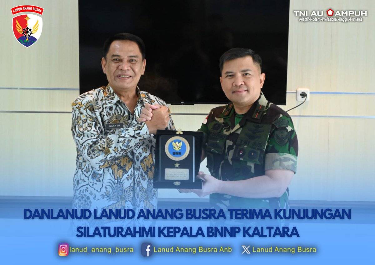 BusraAnang's tweet photo. Danlanud Lanud Anang Busra Terima Kunjungan Silaturahmi Kepala BNNP Kaltara

Pen Anb. Komandan Pangkalan TNI Angkatan Udara (Danlanud) Lanud Anang Busra menerima kunjungan silaturahmi Kepala Badan Narkotika Nasional Provinsi (BNNP) Kaltara https://t.co/wGlZ7uZKUY