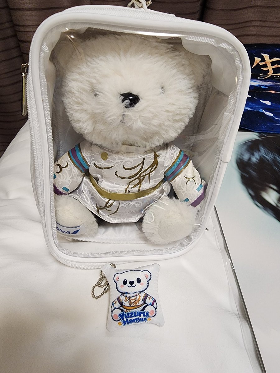 fish_chuang's tweet photo. 幸福的充電旅行，有結弦、有點熟悉的仙台、有好朋友、有櫻花……收到好多好多的幸福，謝謝結弦♥️
#羽生結弦
#仙台ただいま
#LoveFromTaiwan https://t.co/Ukyb2u7UTA
