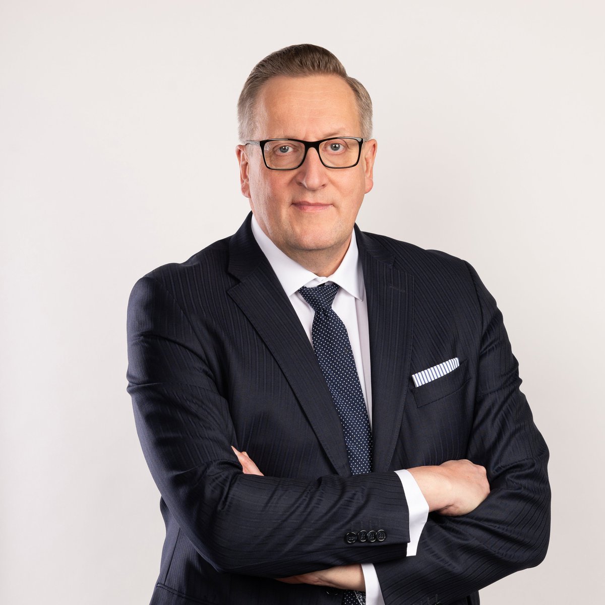 group_patria's tweet photo. Panu Routila has been appointed as the new President and CEO of Patria. Patria’s long-serving CEO Esa Rautalinko will conclude his term.

👉 Read the full release and also greetings of Esa Rautalinko and newly elected Chairman of the Board Jyri Häkämies: https://t.co/sVOOQAe6fb

A warm welcome Panu and best wishes for your new roles and future endeavours for Esa and Jyri!

#PatriaGroup #whenifisnotanoption