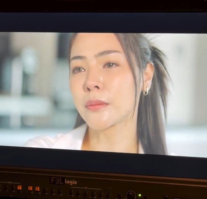 ลูกพีชสีเหลือง🌻🍑 tweet media