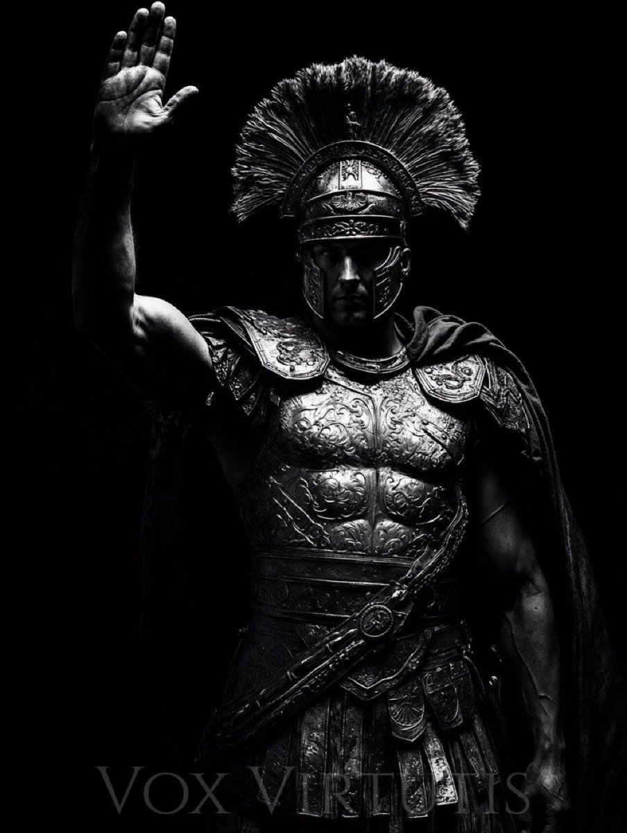 VoxVirtutis's tweet photo. An army’s strength is not numbers, but discipline. https://t.co/Fcx9eeLGQc