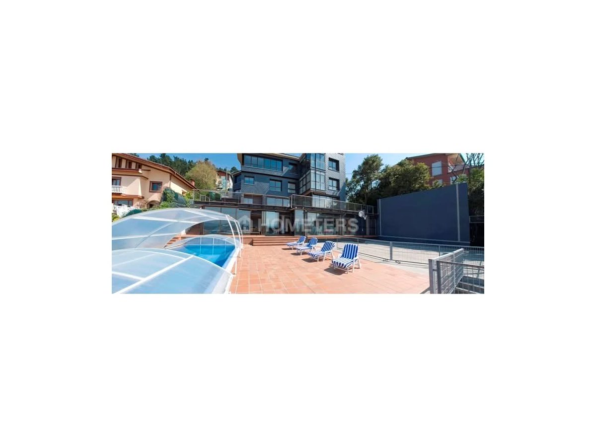 hometers's tweet photo. Hometers vende un exclusivo chalet en Donostia, en Ulía, con vistas excepcionales. 850 m2 de vivienda, con 1.000 metros de parcela. Diseñada para utilizarla como 4 viviendas independientes. 10 habitaciones y 8 baños. Contacta con Hometers 611 095 025 o info@hometers.com https://t.co/HnimKv55K9