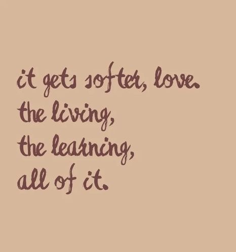 madyhaw's tweet photo. quietly 🩷 https://t.co/VjAf3eTwlc