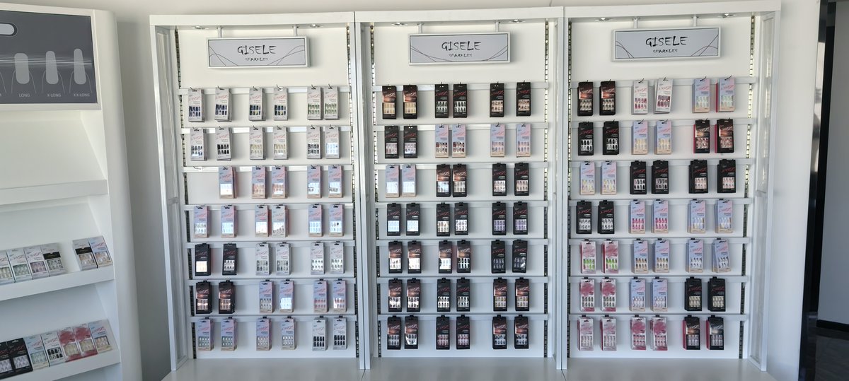 GiseleCrafts's tweet image. 💼 Gisele services: OEM/ODM, fast lead time, flexible MOQ &amp;amp; strict QC. Built to support your nail business growth.

📧 Contact: sales@giselenails.com
🌐 Website: giselenails.com

#gisele #pressonnails #oemodm #nailsupplier #wholesalenails