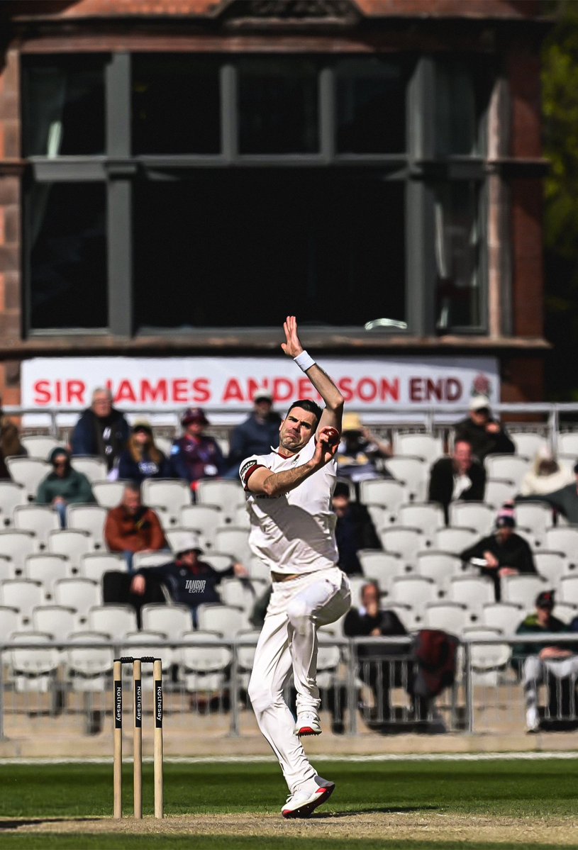 Cricket Picture that Goes Hard tweet media