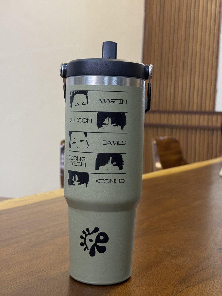 fyystudio tweet media