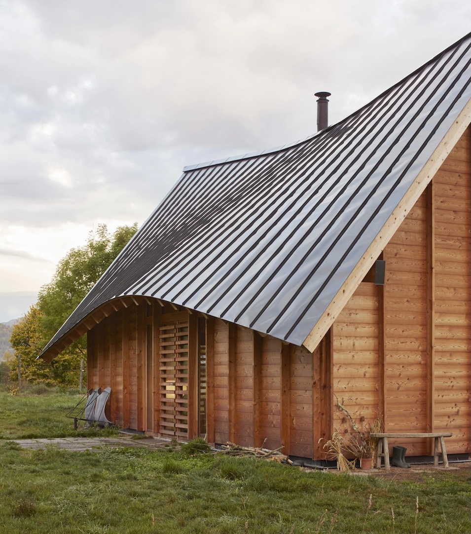 journaldesign's tweet image. L’Onde, adorable petite maison dans le Cantal par arba
Infos &amp;amp; images dans l'article 👉 urlr.me/kF57Xd

#architecture #maison #modern #house #mélèze #zinc #Cantal #France