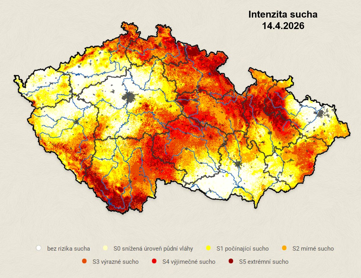 Intersucho's tweet photo. Na značné části našeho území se rozvíjí sucho. Jsou i lokality, kterým se v posledních týdnech srážky zcela vyhnuly. Přitom odběr vody rostlinami resp. výpar z půdy spojený s vyššími teplotami jsou již v plném proudu… https://t.co/HV7enAQ1pz