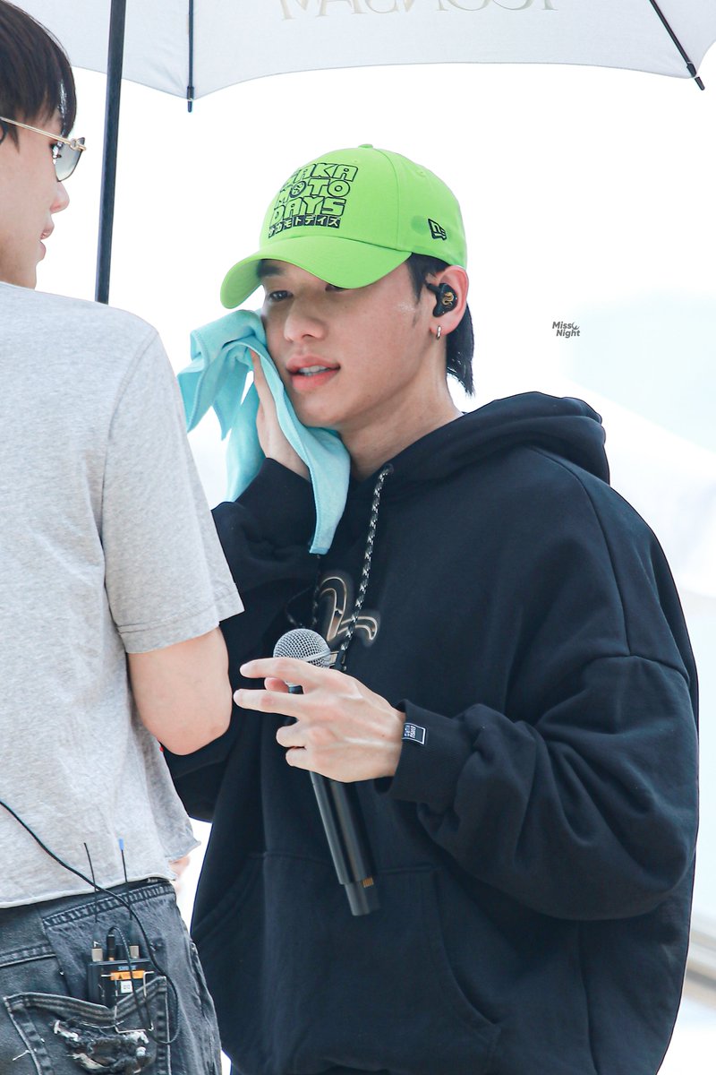 MissNightKim's tweet image. เช็ดหน้าแบบจริตออฟโรด 
@TOTOGABACK

ೃ⁀➷🚗ᥫ᭡¦150426
#ออฟโรด #offroad #offroadKTP