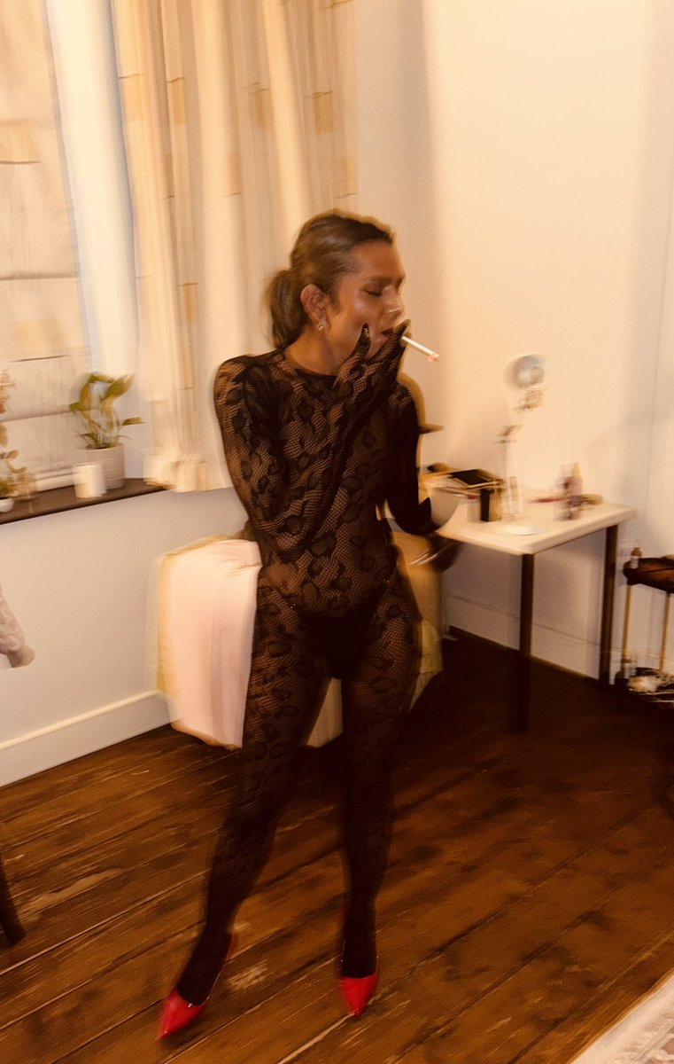 paul78617's tweet image. “Chaos in heels, heartbreak in lace… I don’t behave, I take over😈
#badgirlenergy #hotgirlvibes #confidenceiskey #maincharacterenergy #toomuchneverenough #unapologetic #bossenergy #fyp #viral #trending #explorepage #selflove #attitude #baddie #energy #mood #nightvibes #aesthetic