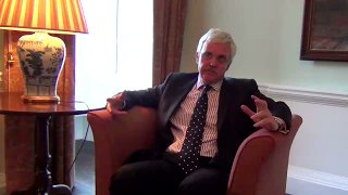 athenastevens's tweet image. How can privilege bind your achievement? The former headmaster at Eton tells me. bit.ly/1MSDRwq #DOST #as