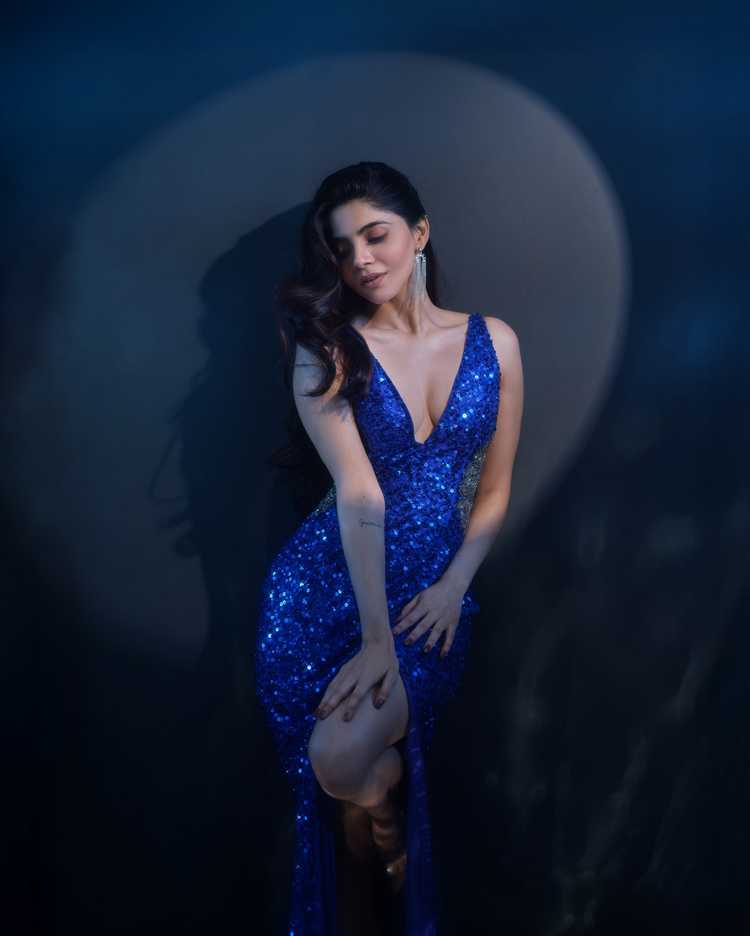 MovieBuzz tweet media